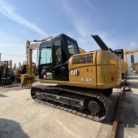 Excavatrice sur chenilles Caterpillar 313D2GC d'occasion très demandée, 13 tonnes, faible nombre d'heures de fonctionnement, système hydraulique stable pour les travaux de rénovation routière