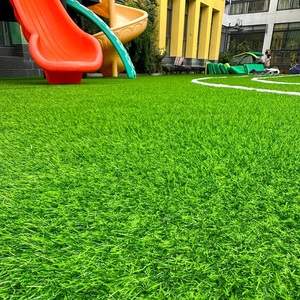 Tapis en Gazon Artificiel Doux 25mm Ignifuge pour Enfants, Moquette en Gazon Artificiel Non Toxique avec Drainage Supérieur pour Animaux de Compagnie - Product Image 1