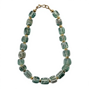 Nouveau collier fantaisie fait main en résine, perles rondes colorées, bijoux de haute qualité au design élégant et tendance pour les occasions de fête et de mariage - Product Image 4