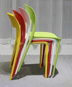 Chaise de salle à manger en plastique moderne empilable personnalisée en usine, colorée, pour salon, maison, café, restaurant - Product Image 5