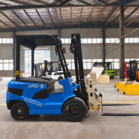 Chariot élévateur électrique à quatre roues 3 tonnes 1,5 tonne 2 pour manutention en entrepôt, chargement et déchargement, nouvelle génération de chariots élévateurs à batterie