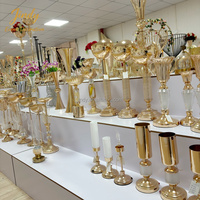 Décoration de centre de table pour événements de mariage, support à fleurs doré, vases à fleurs noirs pour la décoration de la maison et de l'hôtel