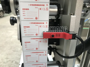 Etiquetadora Eléctrica Automática Reclinable CX-WT para Botellas de Vidrio con Control PLC y Bomba de Motor - Product Image 5