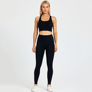 Gran oferta Sexy entrenamiento Thin Strap Bra V Cut Cross Waist Shorts Leggings Crop Top 2 piezas Gym Fitness Wear Yoga Suit Set para mujeres - Product Image 4