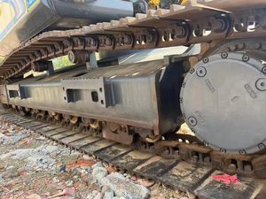 รถขุดไฮดรอลิกแบบตีนตะขาบ Kobelco SK260 มือสอง พร้อมปั๊มเครื่องยนต์และเกียร์-อะไหล่ KYB รับประกัน 2 ปี - Product Image 6