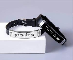 Bracelet en acier inoxydable pour homme Fancy Day avec couronnes gravées «King» <span class=keywords><strong>et</strong></span> «Queen» Charm élégant en silice pour les couples - Product Image 6