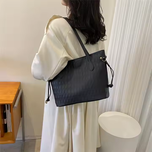 Sac à main de luxe pour femme de marque célèbre, grand sac fourre-tout en cuir PU avec fermeture éclair, bandoulière simple, portable sur l'épaule - Product Image 1