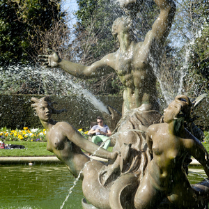 Venta caliente al aire libre jardín decoración de bronce de metal Jardín de fuente de agua estatua - Product Image 5