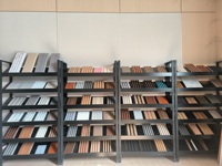 Panneaux muraux en WPC rainurés imperméables et ignifuges, revêtement mural en PVC antistatique résistant à l'humidité, panneaux à persiennes pour appartements intérieurs