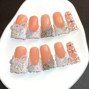 Precio de fábrica al por mayor, uñas postizas de lujo de acrílico con diseño de patrón, de cobertura completa, hechas a mano, proveedor a granel. - Product Image 1