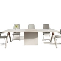 Table de conférence moderne en bambou avec chaises, mobilier de bureau commercial, boîte à câbles intégrée, capacité de 6 à 12 personnes