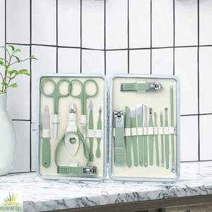 Kit de Manucure et Pédicure Professionnel 5-en-1 en Acier Inoxydable – Coupe-Ongles et Ciseaux – Trousse d'Outils pour Hommes – Vente Flash - Product Image 3