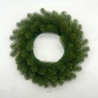 Großhandel 3 Arten von Kiefernnadel-Grünpflanzenkränzen Künstlicher Weihnachtskranz Handgefertigte Künstliche Kieferndekorationen für Zuhause und Feiertage