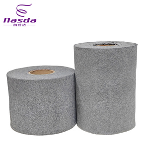 Rouleau de tissu filtrant à charbon actif composite non tissé à 3 couches sans colle Caractéristique respirante pour la désodorisation des sacs à bagages - Product Image 3
