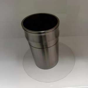 Chemise de cylindre 3904166 3904167 3948095 3907792 3919937 3923361 3022157 <span class=keywords><strong>3023017</strong></span> 3023018 3023019 3023020 pour moteur Cummins - Product Image 3