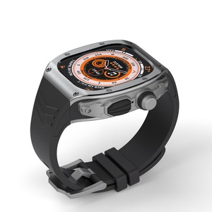 Vente en gros Boîtier en acier inoxydable professionnel unique avec bracelet en silicone en option de plusieurs couleurs Boîtier de montre pour séries de montres - Product Image 4