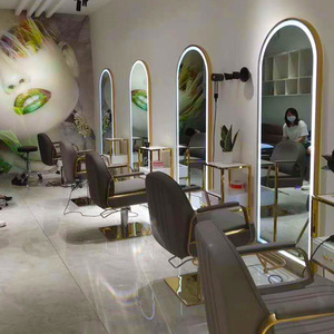 Miroir de <span class=keywords><strong>maquillage</strong></span> LED moderne, miroir de salon pleine longueur avec cadre doré pour salon de <span class=keywords><strong>coiffure</strong></span> <span class=keywords><strong>et</strong></span> usage domestique - Product Image 1