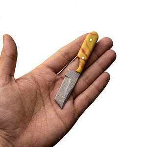Cuchillo de Supervivencia y Caza de Acero de Damasco de Grado Industrial, Hecho a Mano, de Alta Calidad, con Hoja Fija Mini de Punta Caída y Mango de Madera OEM - Product Image 3