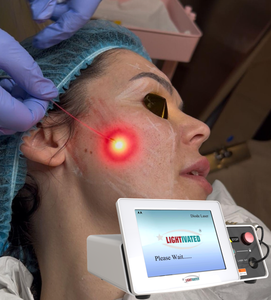 Machine laser portable 1470 nm et 980 nm pour l'<span class=keywords><strong>injection</strong></span> de dissolution des graisses de la fraise, la liposuccion, la lipolyse, l'amincissement et l'endolift, prix - Product Image 1