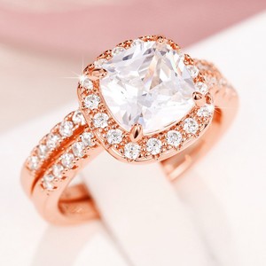Ensemble de deux bagues de couple à quatre griffes en zircon, élégantes et assorties, bijoux de mode pour mariage - Product Image 5