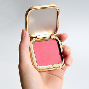 Colorete en Polvo Transfronterizo de Larga Duración, Fácil de Aplicar, Acabado Mate Perlado, Maquillaje Nude Estilo Juvenil, Empaque Dorado 4.6g - Product Image 3