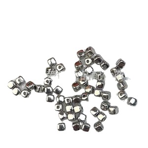 Cuentas espaciadoras cuadradas de acero inoxidable de 4 mm de Aomiao's Mystery para la fabricación de joyería DIY - Product Image 2