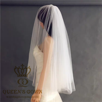 Queens Gown Haute Qualité Ivoire et Rouge Court Voiles De Mariée Accessoires De Robe De Mariée