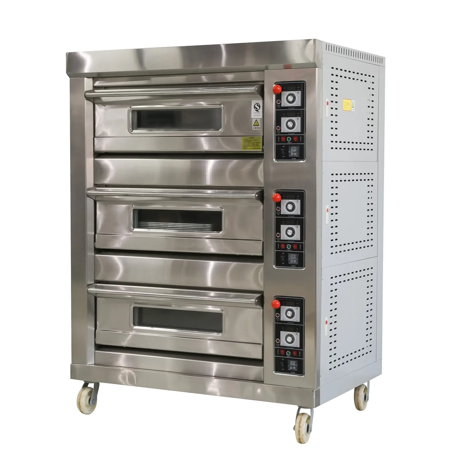 Nuovo forno da forno commerciale in arrivo con 3 armadi e termometri da forno per affari e torte da forno