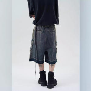 Poncho Reversible de Mezclilla Lavada con Cordón Ajustable y Pierna Ancha Estilo Retro Americano para Hombre, Moderno y Versátil para el Verano - Product Image 4