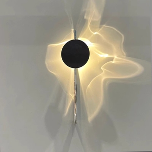 <span class=keywords><strong>Luce</strong></span> <span class=keywords><strong>da</strong></span> <span class=keywords><strong>parete</strong></span> rotante ondulata in acciaio inossidabile di lusso design <span class=keywords><strong>applique</strong></span> <span class=keywords><strong>da</strong></span> <span class=keywords><strong>parete</strong></span> per soggiorno camera <span class=keywords><strong>da</strong></span> letto d'albergo - Product Image 1