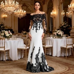 <span class=keywords><strong>Robe</strong></span> <span class=keywords><strong>de</strong></span> mariée personnalisable en dentelle blanche et tulle, longueur ras du sol, grande taille, pour mère <span class=keywords><strong>de</strong></span> <span class=keywords><strong>la</strong></span> mariée, col rond, manches longues, coupe <span class=keywords><strong>fourreau</strong></span> - Product Image 1