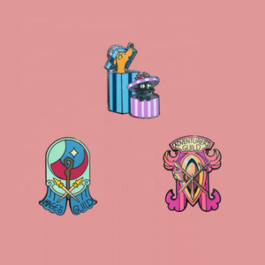 Cadeaux mignons, fabrication sur mesure, designs personnalisés gratuits, produits commémoratifs faits à <span class=keywords><strong>la</strong></span> main, artisanat mental, épingles en émail dur personnalisées - Product Image 1