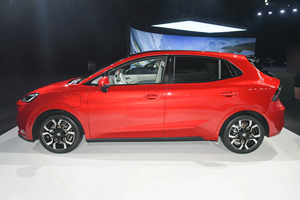 Cina nuovo veicolo energetico <span class=keywords><strong>Auto</strong></span> <span class=keywords><strong>4</strong></span> <span class=keywords><strong>Mg</strong></span> Mulan Saic Mg4 Ev <span class=keywords><strong>Auto</strong></span> elettrica Awd 4Wd 437Km 530Km 2026 Mg4 EV berlina compatta <span class=keywords><strong>Auto</strong></span> elettrica - Product Image 4