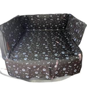 Tapis de <span class=keywords><strong>coffre</strong></span> de voiture imperméable pour animaux de compagnie avec motif d'os de patte mignon, couverture complète et durable pour la <span class=keywords><strong>protection</strong></span> des véhicules - Product Image 5