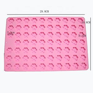 Nouveau design sans BPA griffe de chat patte de chien moule en silicone pour aliments pour animaux de compagnie moule à glace en silicone moule à chocolat et à bonbons - Product Image 2