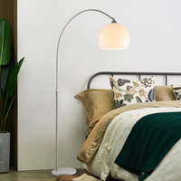 Lampadaire salon canapé lumière nordique créatif moderne Simple chambre Ins Art lumières lampadaires de luxe