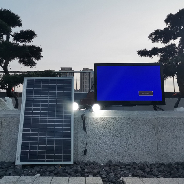 JUA Energy 32 Inch DC off Grid Solar LED TV with Inbuilt LiFePO4 150Wh Battery 50W PV Panel 720P HD