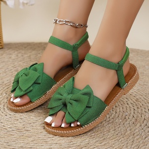 Nouvelles sandales plates pour femmes 2026 à bout ouvert avec nœuds <span class=keywords><strong>et</strong></span> brides croisées, en cuir PU, pour l'été - Product Image 4