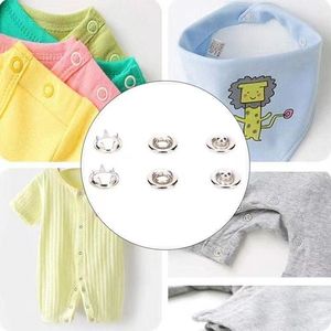 Boutons-pression Qian Hui à cinq griffes, plaqués, sans nickel, pour vêtements de bébé - Product Image 1