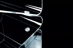 China <strong>Supplier</strong> Free Design Clear Acrylic Shoe Retail Store <strong>Display</strong> Stand <strong>Case</strong> Sneaker Storage Rack for Sale - Product Image 4