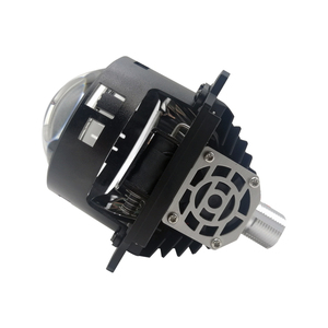 Mise au point d'éclairage 2.<span class=keywords><strong>5</strong></span> pouces lentille de projecteur Led de voiture 50W 4000LM 6500K phares Plug and Play non destructifs pour mise à niveau de rénovation - Product Image 1