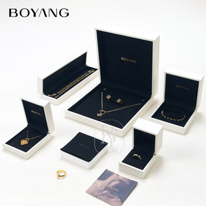 Boyang biểu tượng tùy chỉnh in trắng PU da sang trọng bông tai vòng Vòng đeo tay vòng cổ bao bì Set hộp đồ trang sức - Product Image 2