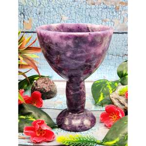 Hermosa copa de martini con piedras preciosas de lepidolita - SOLO 1 PIEZA - Product Image 1