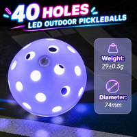 Ballon de pickleball lumineux LED en gros, 74 mm, 40 trous, pour entraînement nocturne en extérieur, équipement sportif