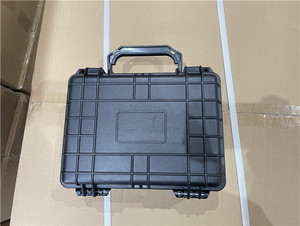 Estuche rígido impermeable del proveedor con inserto de espuma personalizable adecuado para drones pequeños, videocámaras, cámaras de acción y otros - Product Image 4
