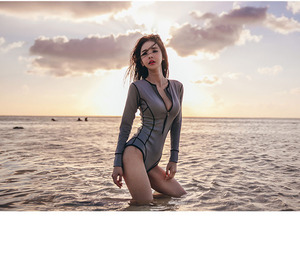 Combinaison <span class=keywords><strong>de</strong></span> plongée personnalisée dames robe <span class=keywords><strong>de</strong></span> plongée flottante pour femme surf <span class=keywords><strong>maillot</strong></span> <span class=keywords><strong>de</strong></span> <span class=keywords><strong>bain</strong></span> à manches longues crème solaire séchage rapide ins <span class=keywords><strong>maillot</strong></span> <span class=keywords><strong>de</strong></span> <span class=keywords><strong>bain</strong></span> <span class=keywords><strong>de</strong></span> source chaude - Product Image 2