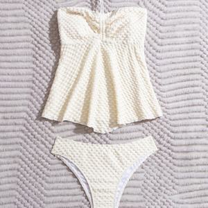 Maillot de bain 2 pièces pour femme, style bandeau torsadé sans bretelles, coupe coquine, uni, à lacets, avec logo 3D personnalisé, faible MOQ, échantillon gratuit - Product Image 5