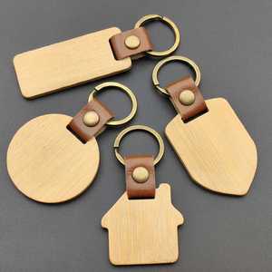 WAALUU New Design Wooden Keychain with Custom Logo UV Printing Durable Eco-Friendly Promotional Gift for Male/Female