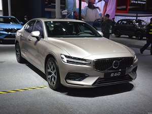 Trung Quốc bán chạy nhất xe Volvo S60 2.0L động cơ tăng áp, thực tế, không gian rộng lớn, xe tốt giá rẻ của Trung Quốc - Product Image 2