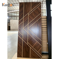 Porte intérieure moderne en bois de noyer, luxe, incrustation dorée, motif géométrique, insonorisée, pour chambre d'hôtel ou de maison